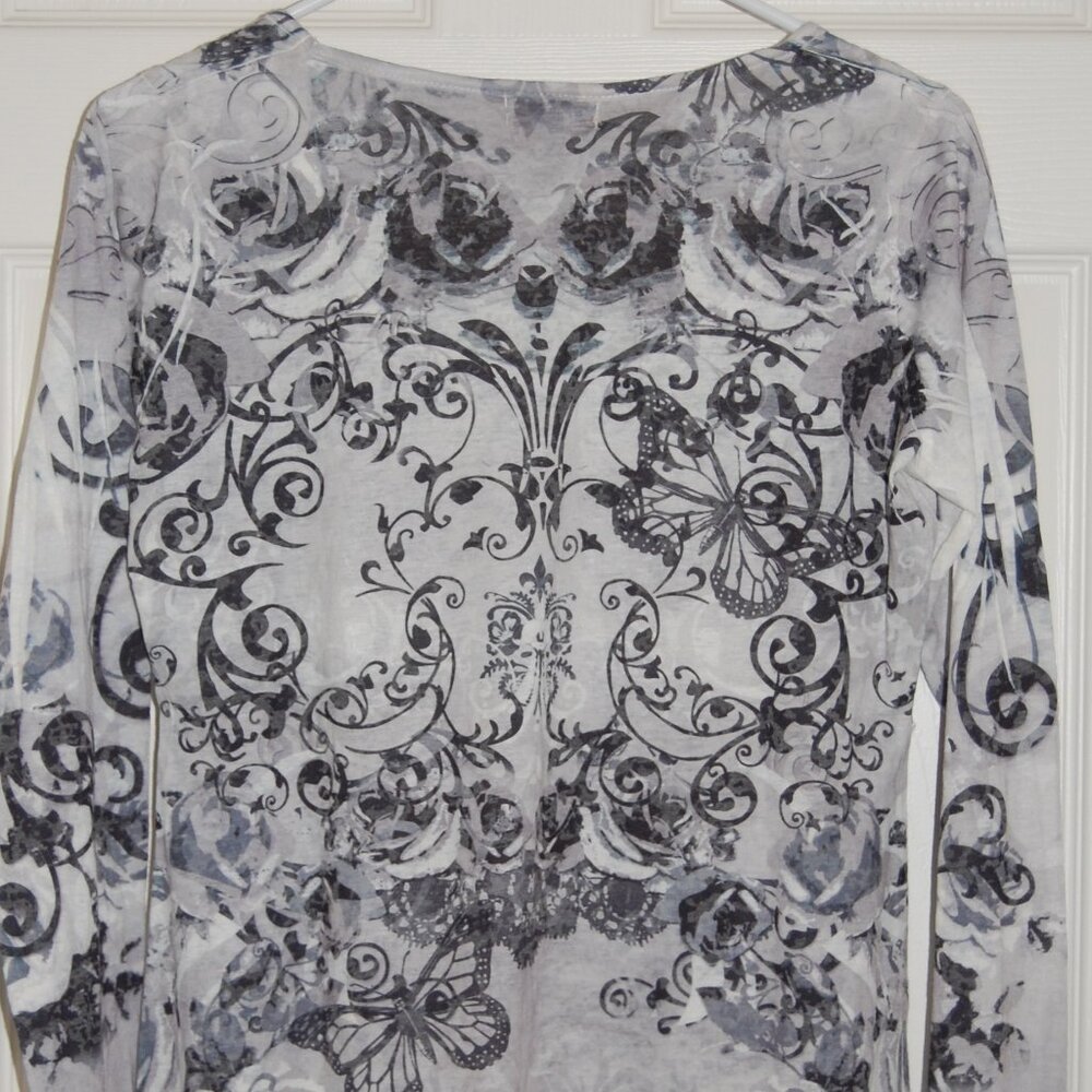 NWOT One World Women M Butterfly Studded Blouse, Long Sleeve - Picture 2 of 8